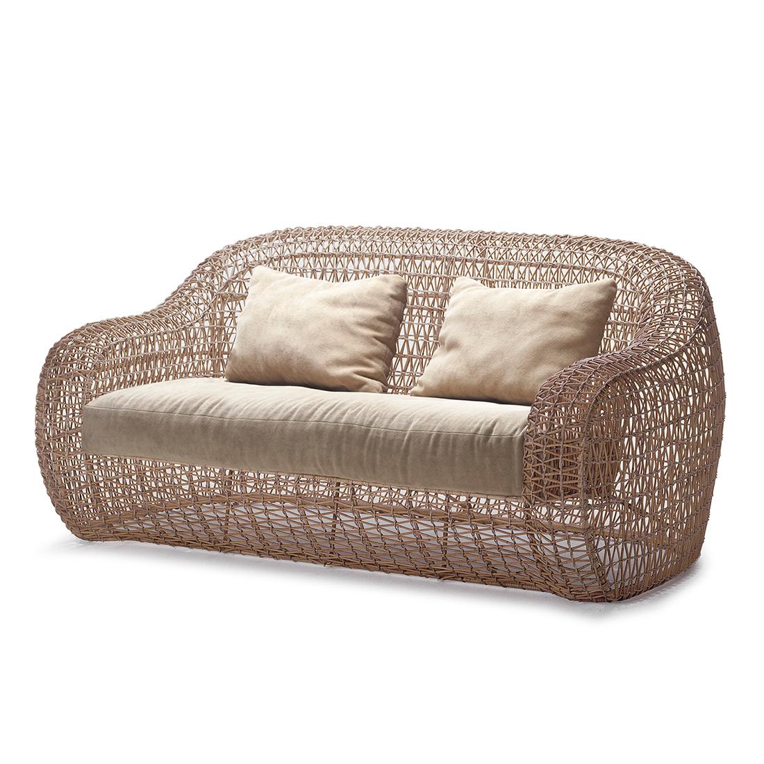 https://a.1stdibscdn.com/lombokbig-sofa-or-medium-sofa-indoor-or-outdoor-for-sale-picture-5/f_14282/1588364384207/Sans_titre_1_master.jpg
