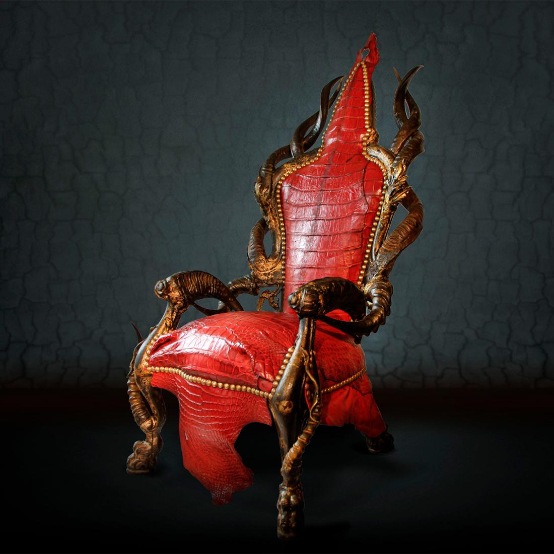 https://a.1stdibscdn.com/red-crocodile-armchair-with-kudu-horns-for-sale-picture-2/f_14282/1562158078978/Sans_titre_1_master.jpg