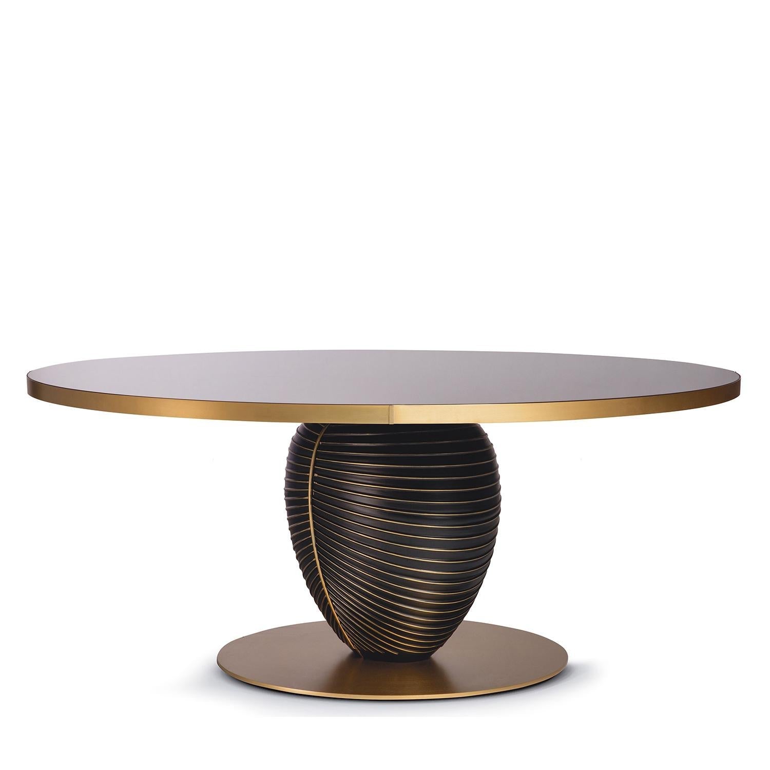 https://a.1stdibscdn.com/nature-round-dining-table-for-sale-picture-2/f_14282/f_334043821679402223169/Sans_titre_2_master.jpg