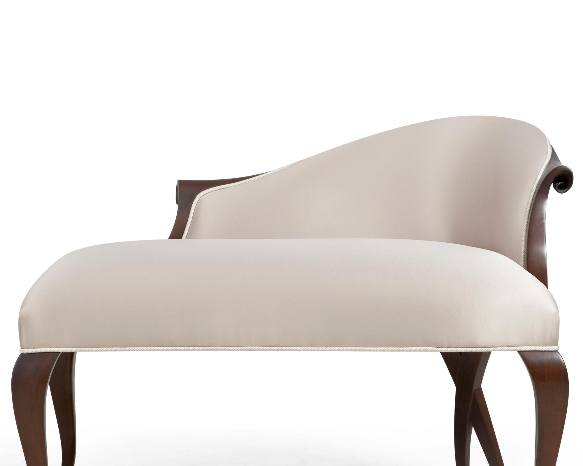 https://a.1stdibscdn.com/nicely-tall-sofa-with-mahogany-structure-and-high-quality-fabric-for-sale-picture-5/f_14282/1531403247520/Sans_titre_2_master.jpg