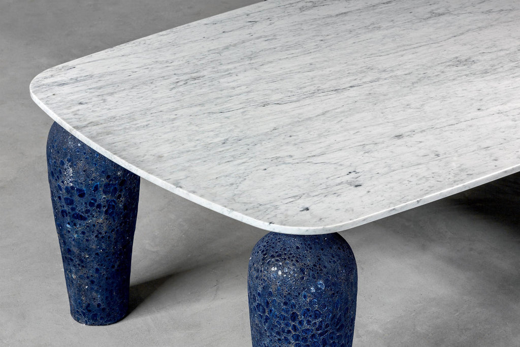https://a.1stdibscdn.com/blue-ceramic-long-dining-table-for-sale-picture-5/f_14282/1548336292859/Sans_titre_2_master.jpg