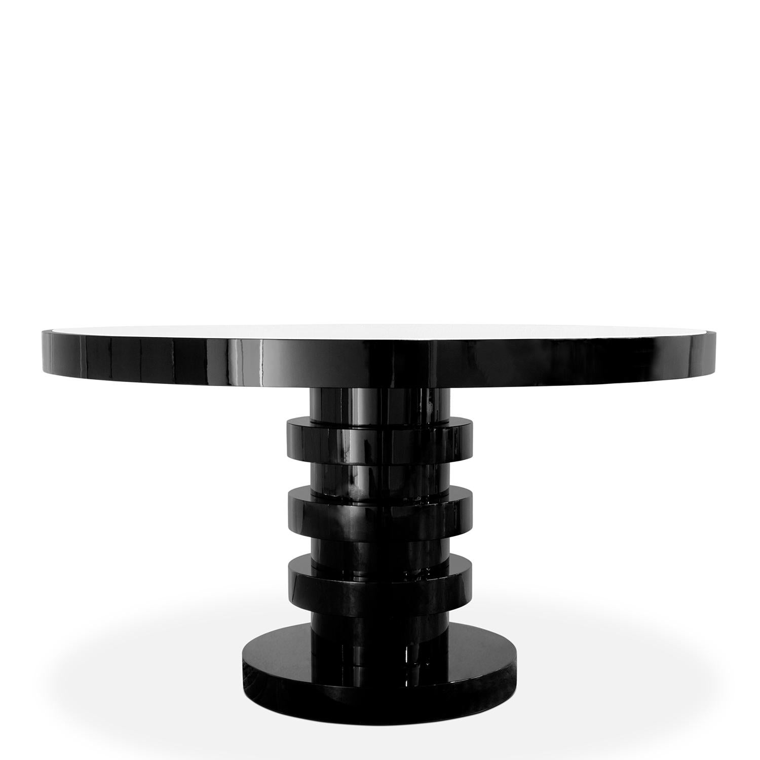 https://a.1stdibscdn.com/nagoya-round-dining-table-for-sale-picture-2/f_14282/f_305286221663853927795/Sans_titre_2_master.jpg