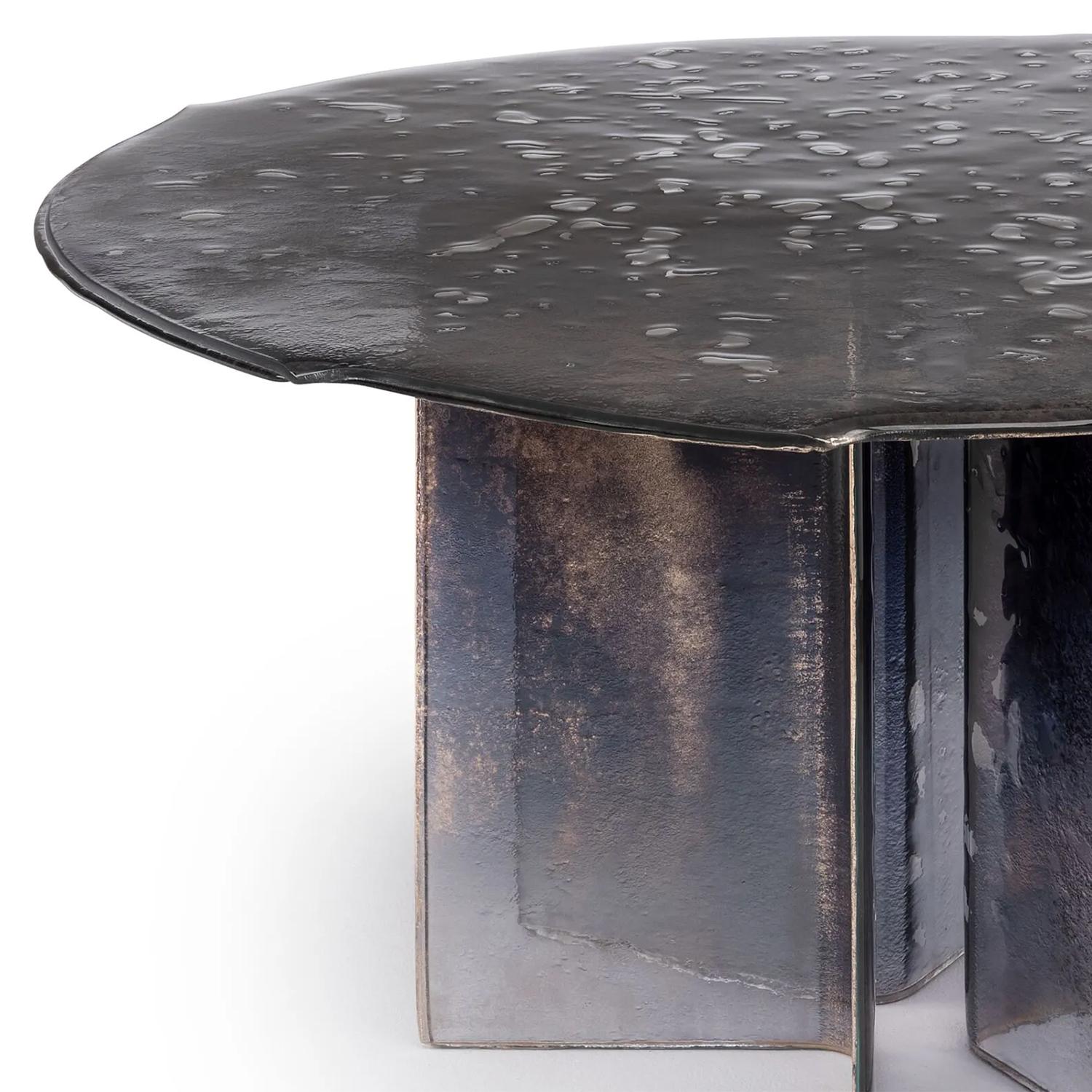 https://a.1stdibscdn.com/cagilari-round-table-for-sale-picture-3/f_14282/f_429185021737126048272/Sans_titre_3_master.jpg