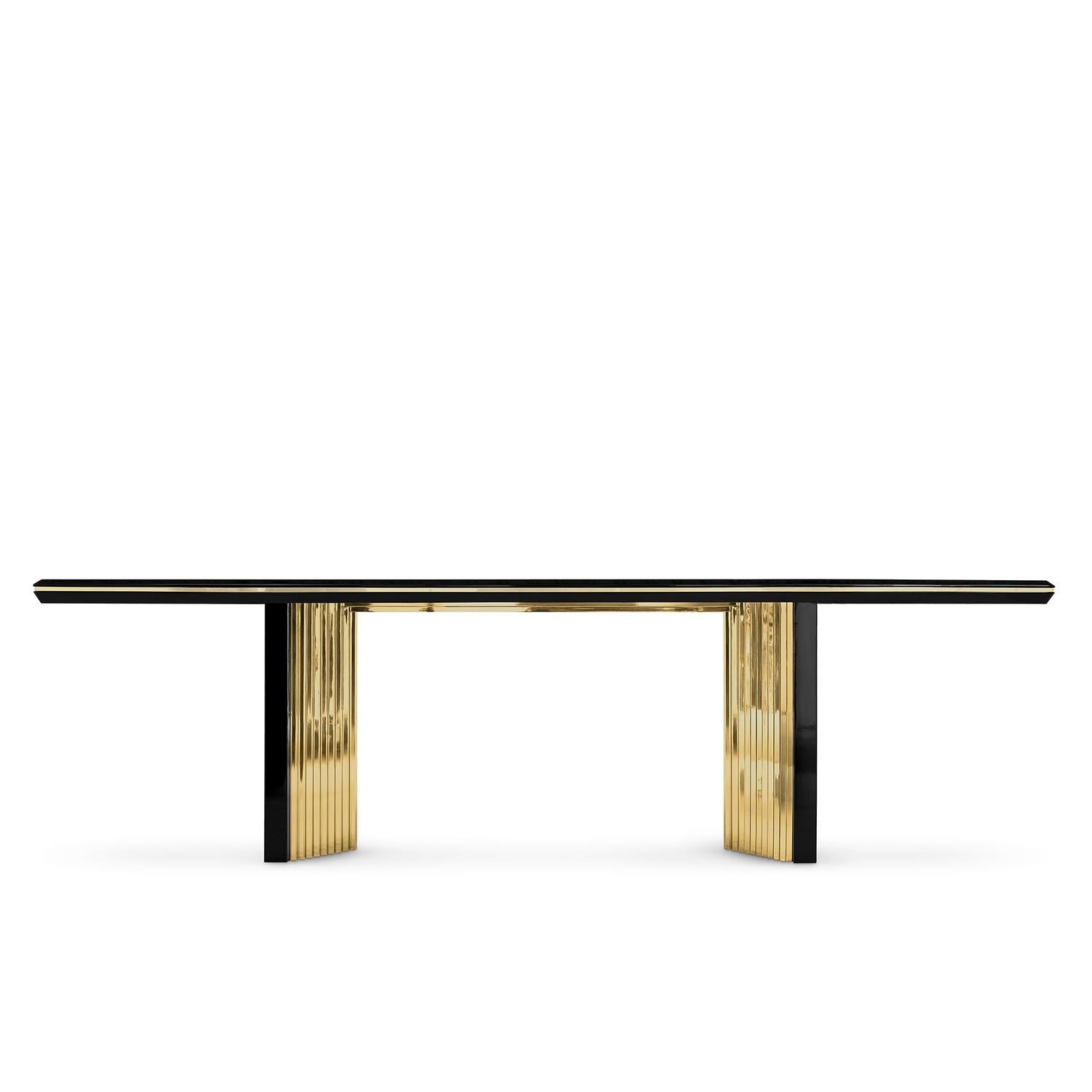 https://a.1stdibscdn.com/maxima-walnut-dining-table-for-sale-picture-3/f_14282/f_352107021689250482915/Sans_titre_3_master.jpg