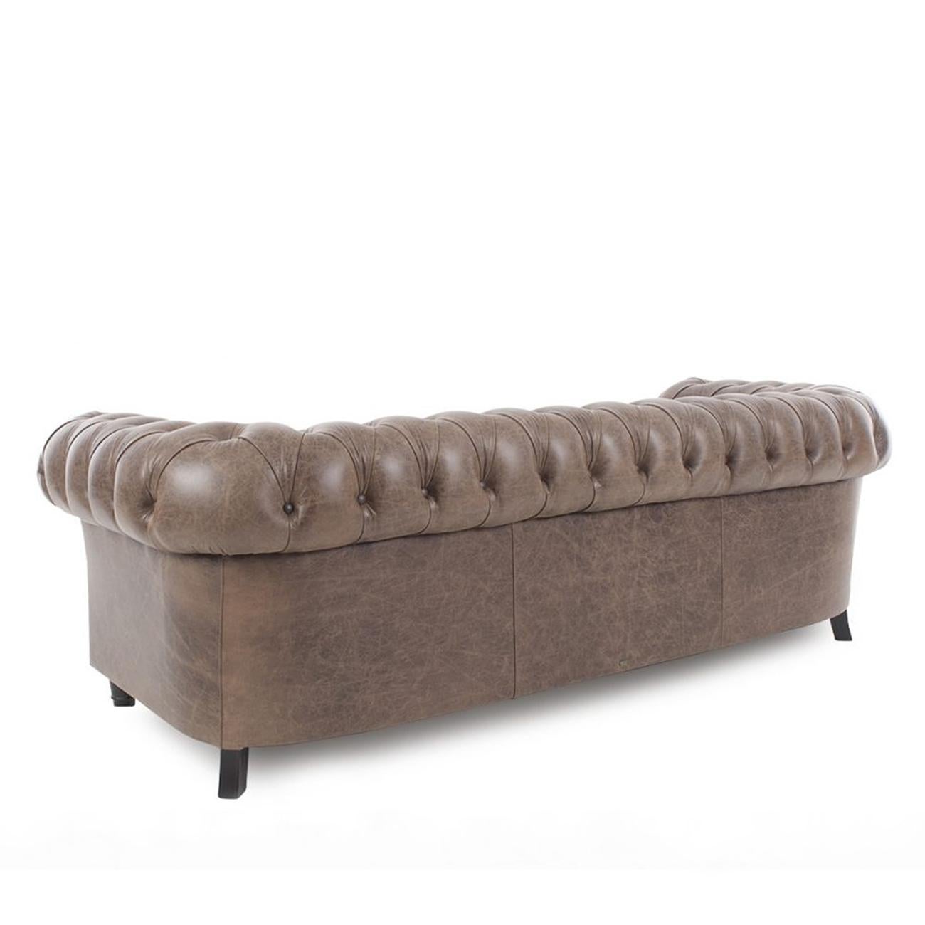 https://a.1stdibscdn.com/chester-patinated-3-sofa-for-sale-picture-3/f_14282/f_314637221669319227099/Sans_titre_3_master.jpg