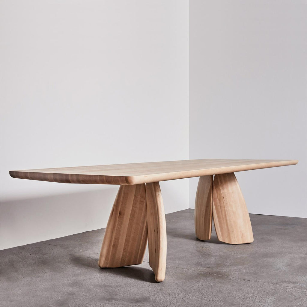 https://a.1stdibscdn.com/cove-oak-dining-table-for-sale-picture-2/f_14282/f_316430821670497188317/Sans_titre_3_master.jpg
