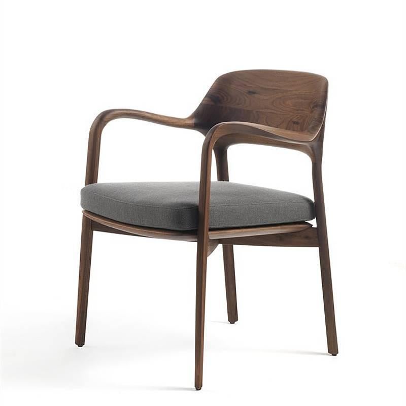 https://a.1stdibscdn.com/linea-armchair-in-solid-walnut-for-sale-picture-3/f_14282/1530274591833/Sans_titre_3_master.jpg