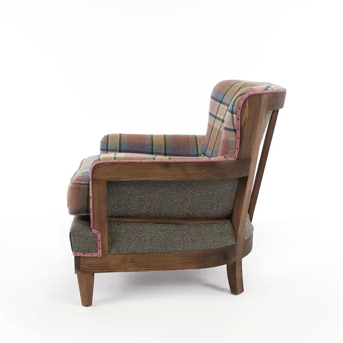 https://a.1stdibscdn.com/dundee-armchair-for-sale-picture-3/f_14282/f_317657421671184952845/Sans_titre_3_master.jpg