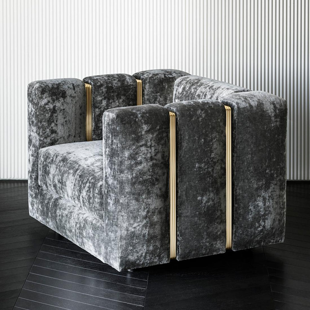 https://a.1stdibscdn.com/virginia-armchair-with-blue-velvet-fabric-for-sale-picture-5/f_14282/1562158729251/Sans_titre_4_master.jpg