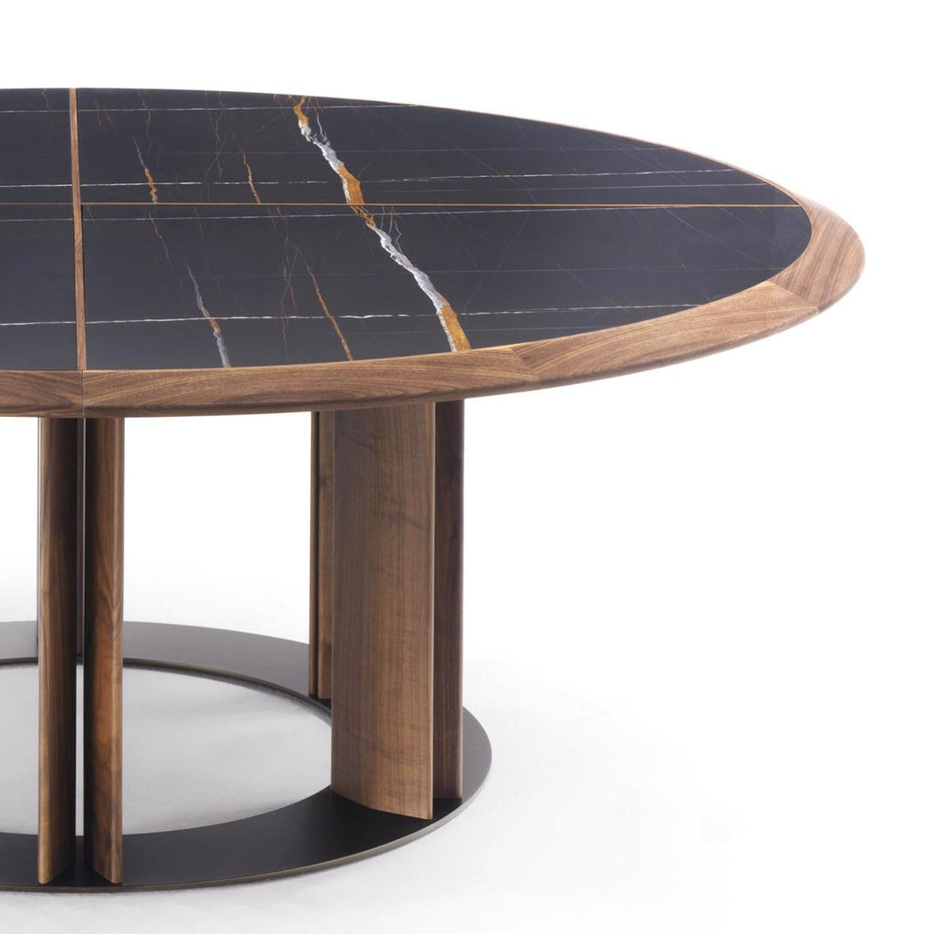 https://a.1stdibscdn.com/crosby-round-dining-table-for-sale-picture-4/f_14282/f_289842621654504374500/Sans_titre_4_master.jpg
