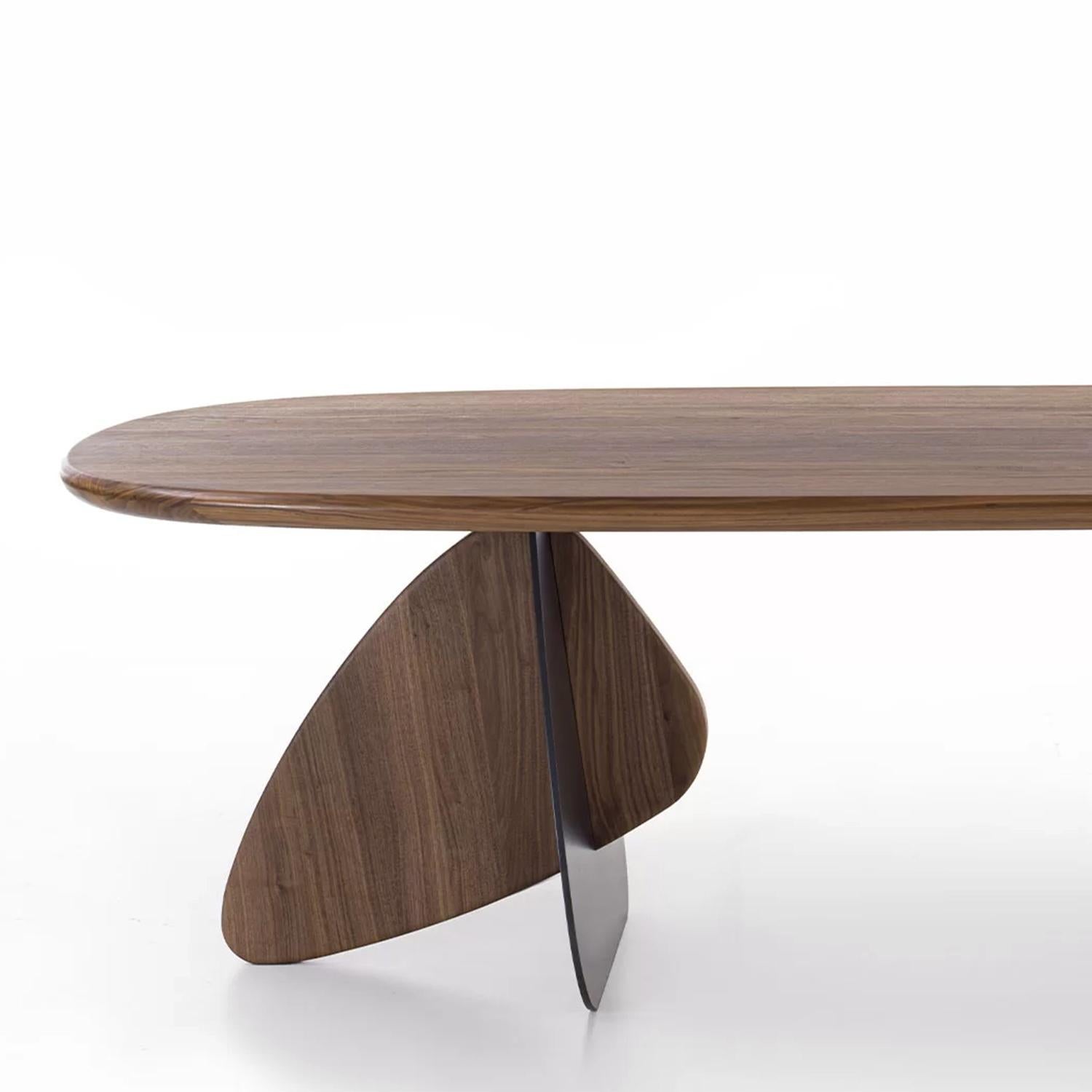 https://a.1stdibscdn.com/mediator-walnut-dining-table-for-sale-picture-4/f_14282/f_410813321723733952901/Sans_titre_4_master.jpg