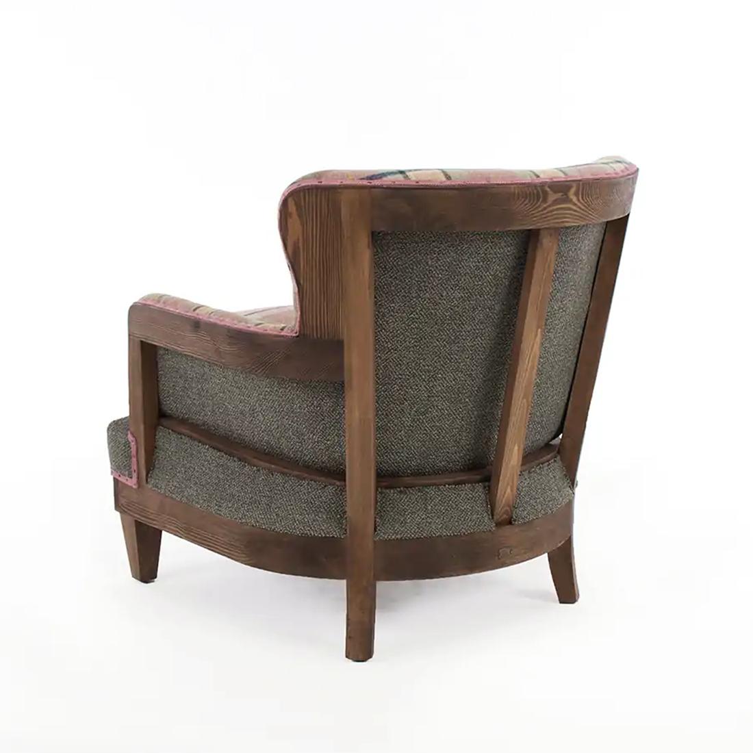 https://a.1stdibscdn.com/dundee-armchair-for-sale-picture-4/f_14282/f_317657421671184953432/Sans_titre_4_master.jpg