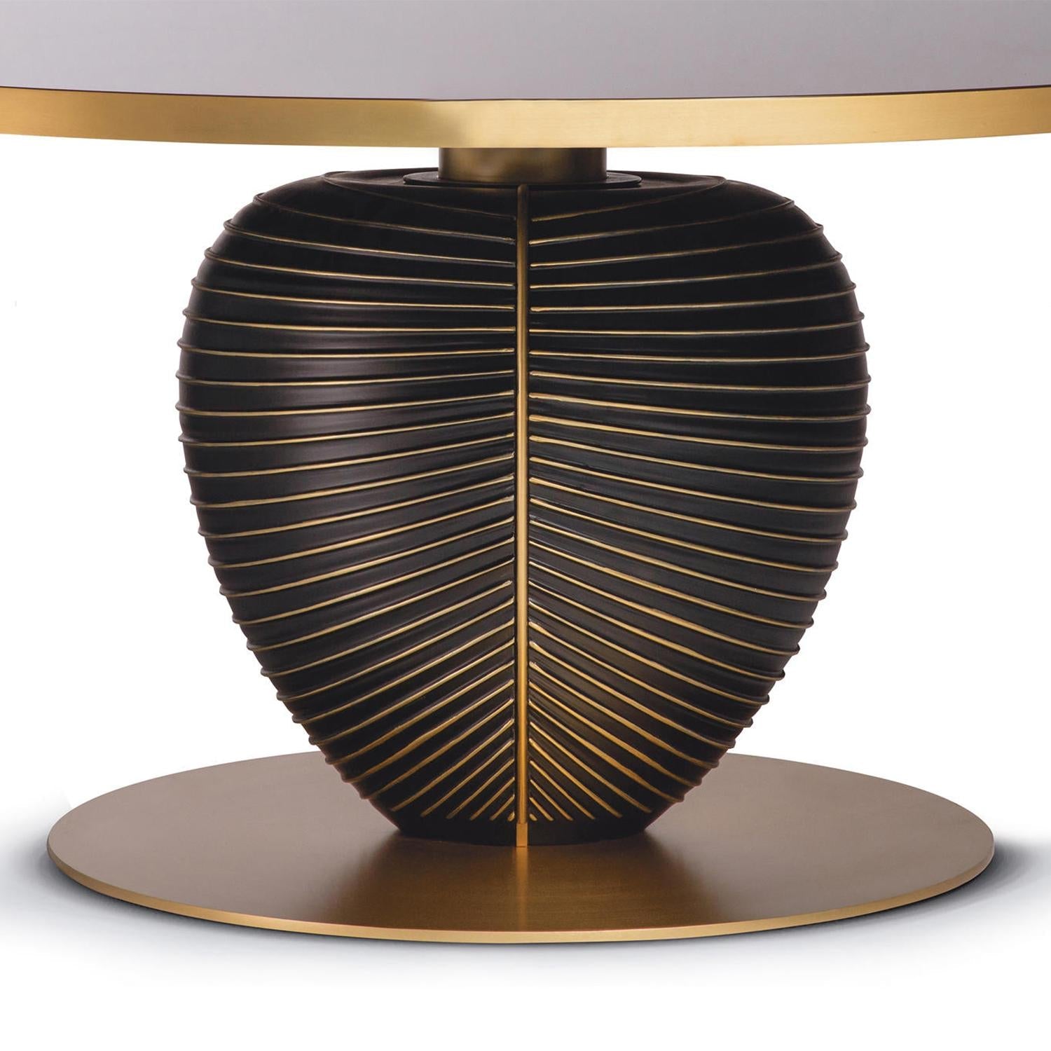 https://a.1stdibscdn.com/nature-round-dining-table-for-sale-picture-3/f_14282/f_334043821679402224156/Sans_titre_4_master.jpg