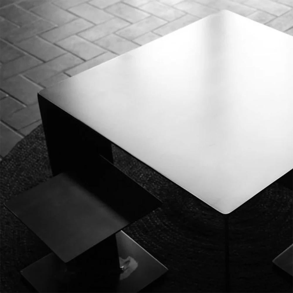 https://a.1stdibscdn.com/acier-black-coffee-table-in-handcrafted-steel-for-sale-picture-4/f_14282/f_461029121754061019770/Sans_titre_4_master.jpg