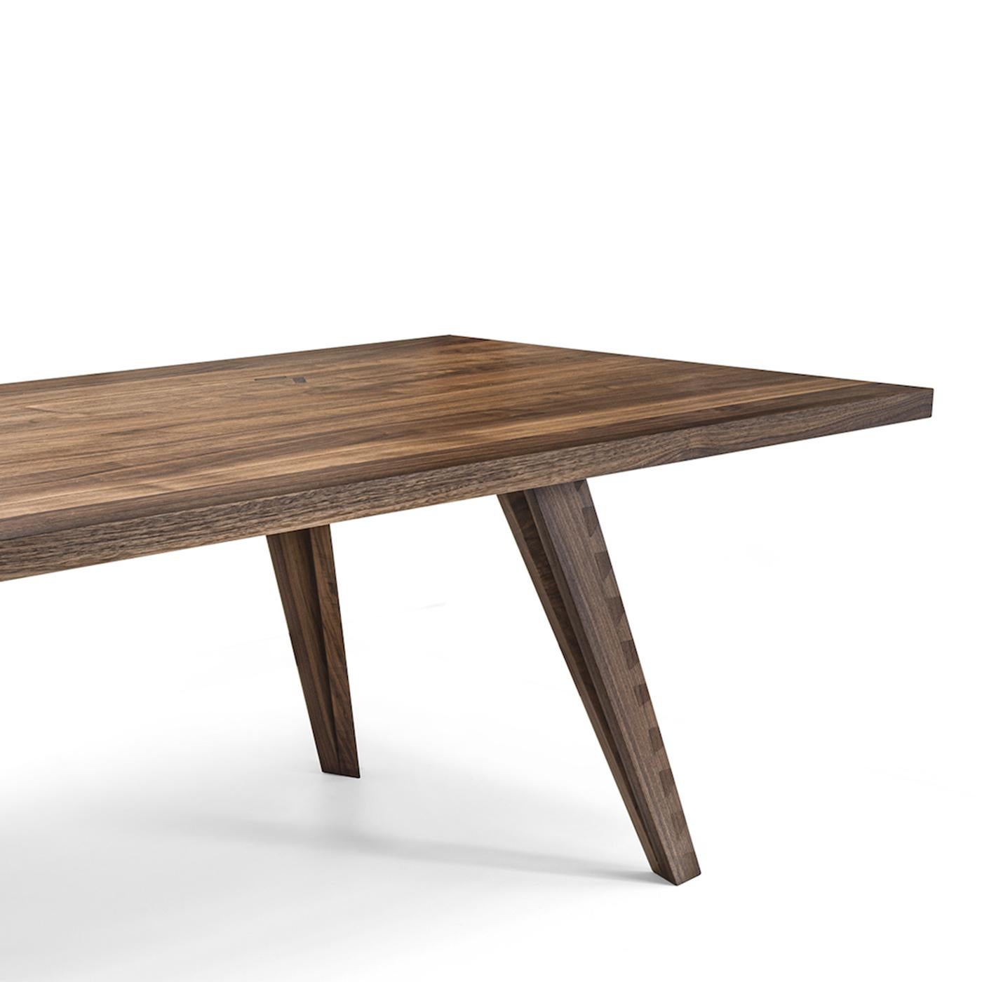 https://a.1stdibscdn.com/walnut-grove-table-for-sale-picture-5/f_14282/f_293322621656422987458/Sans_titre_5_master.jpg
