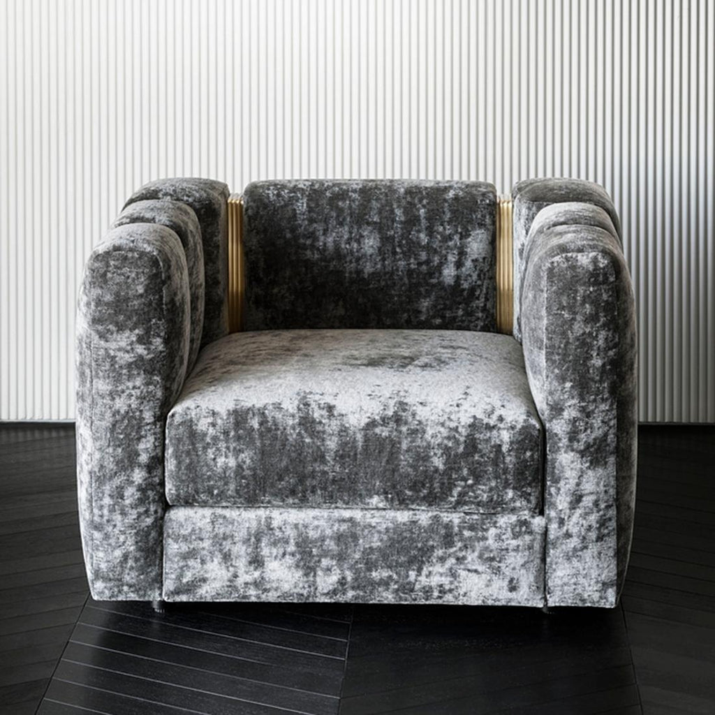 https://a.1stdibscdn.com/virginia-armchair-with-blue-velvet-fabric-for-sale-picture-6/f_14282/1562158730121/Sans_titre_5_master.jpg