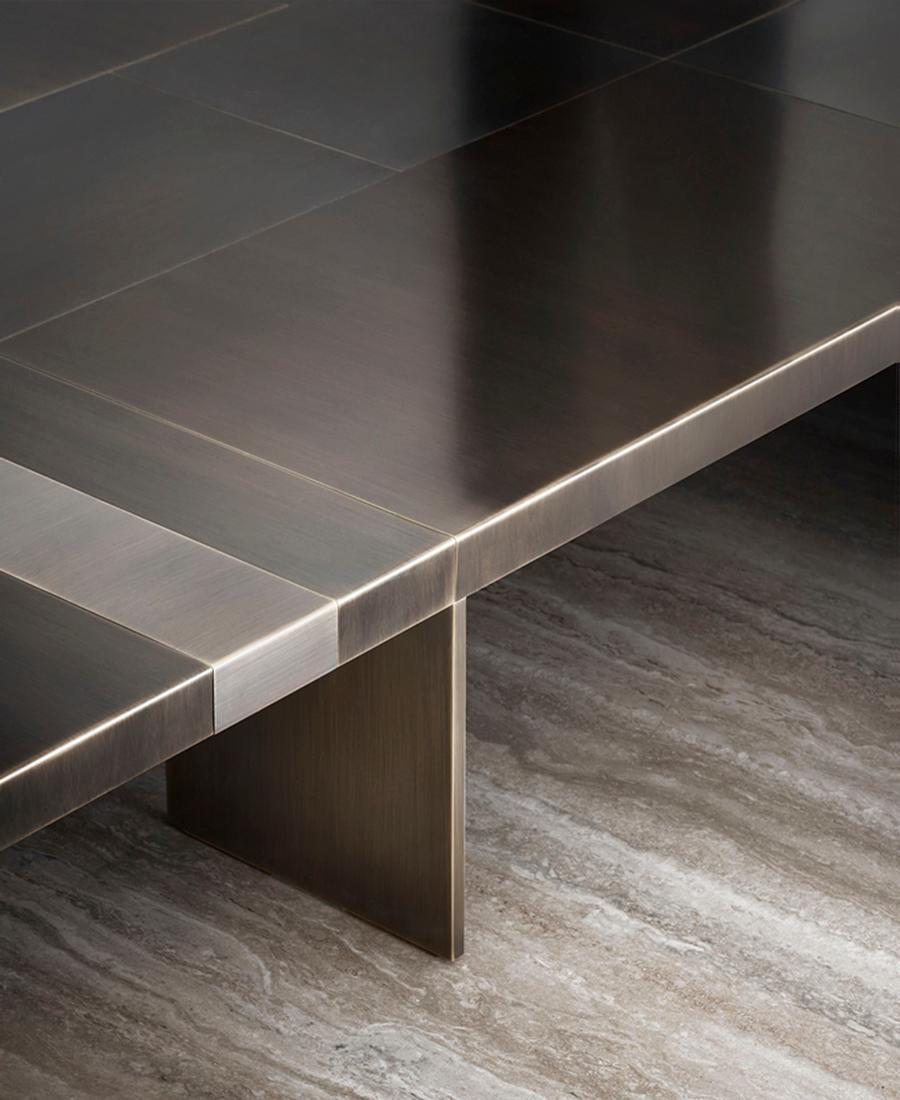 https://a.1stdibscdn.com/strada-bronze-coffee-table-for-sale-picture-5/f_14282/1564499008750/Sans_titre_5_master.jpg
