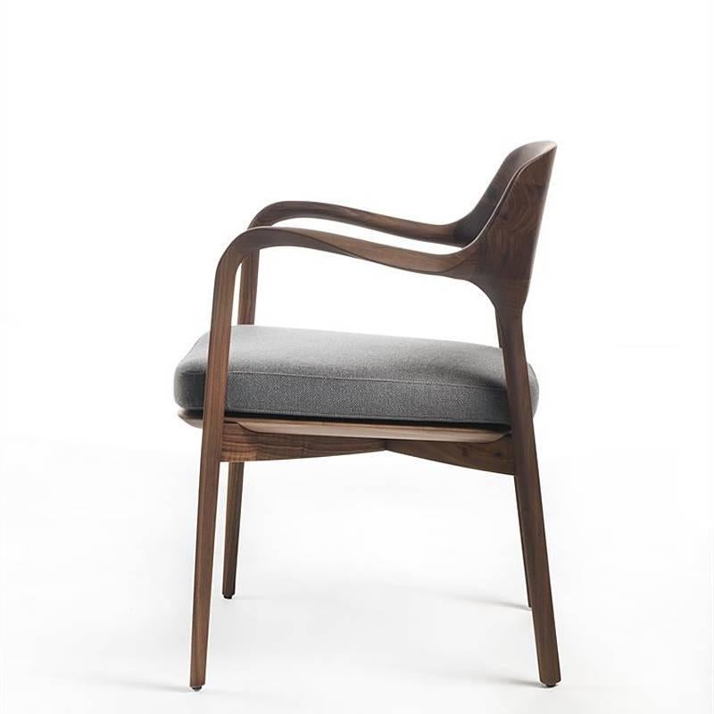 https://a.1stdibscdn.com/linea-armchair-in-solid-walnut-for-sale-picture-5/f_14282/1530274592689/Sans_titre_5_master.jpg