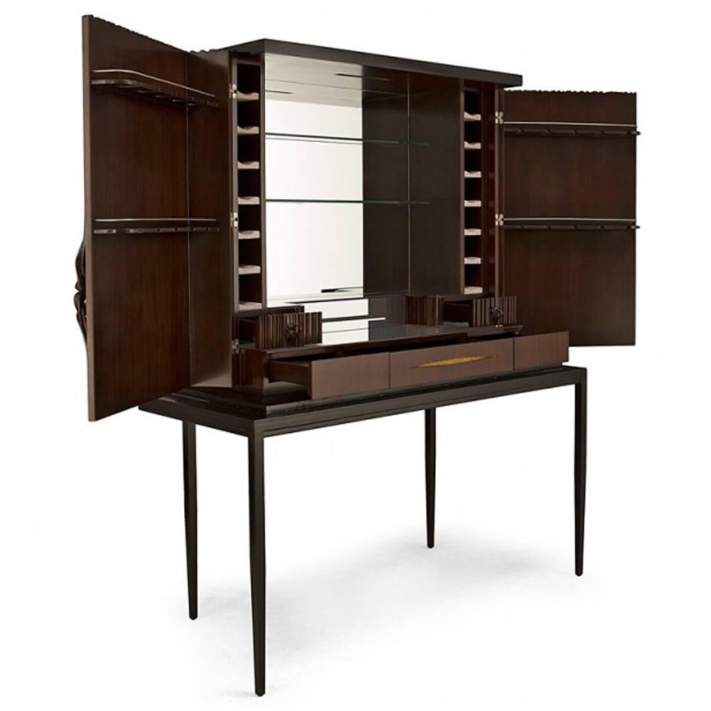 https://a.1stdibscdn.com/thomas-bar-in-solid-mahogany-wood-and-coral-lacquered-inside-for-sale-picture-7/f_14282/f_281867121649673848512/Sans_titre_5_master.jpg