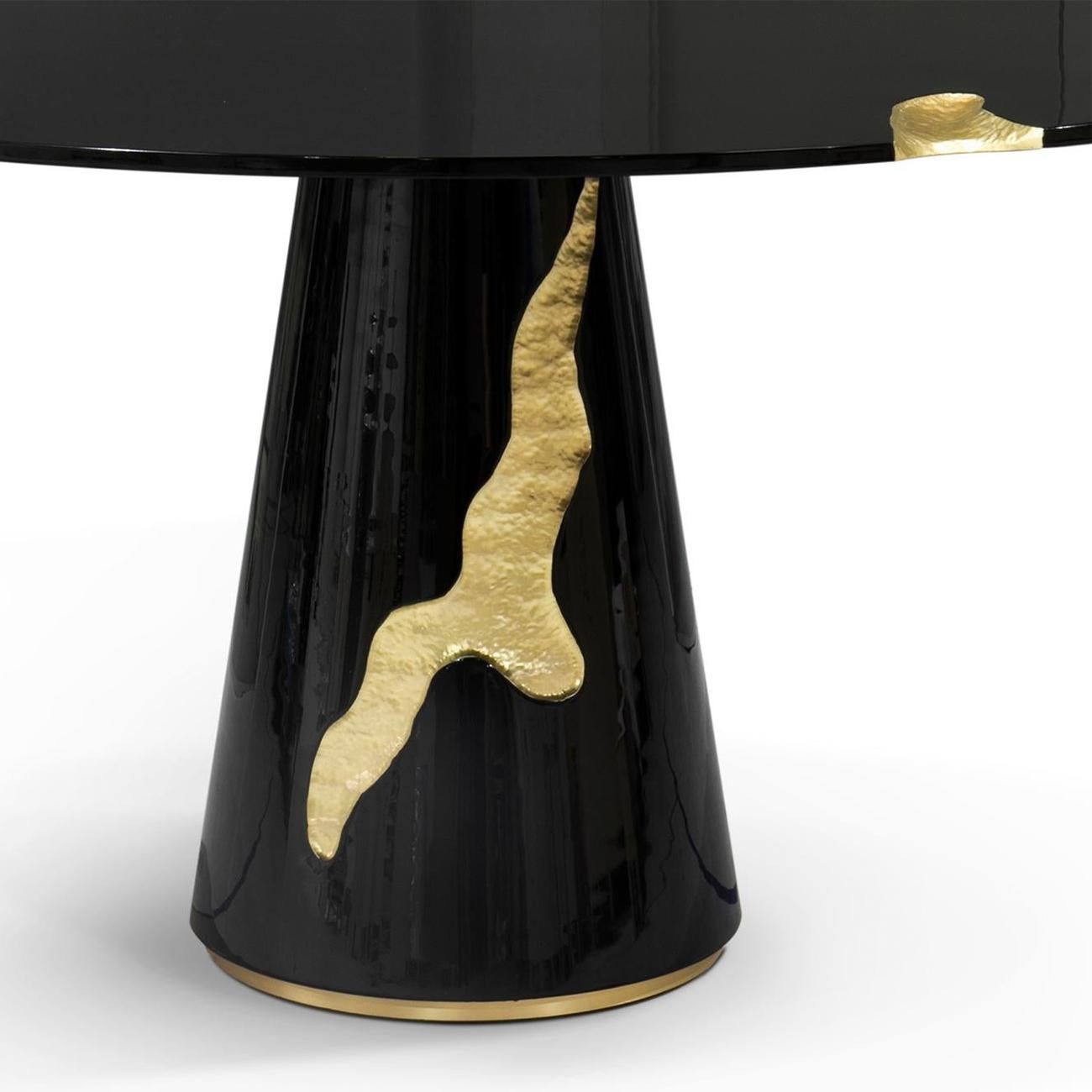 https://a.1stdibscdn.com/majestic-round-dining-table-for-sale-picture-5/f_14282/1593091955447/Sans_titre_5_master.jpg