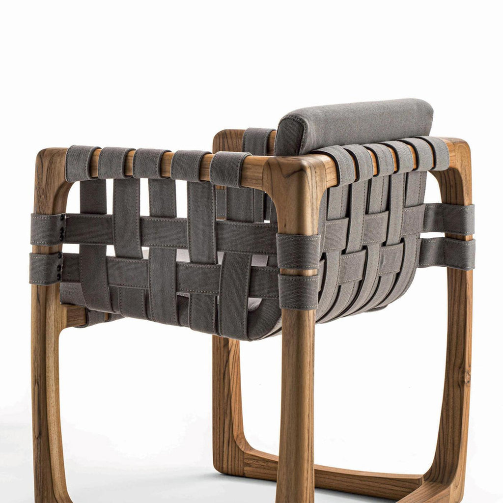 https://a.1stdibscdn.com/webbing-outdoor-chair-for-sale-picture-5/f_14282/f_281399421649341567266/Sans_titre_5_master.jpg