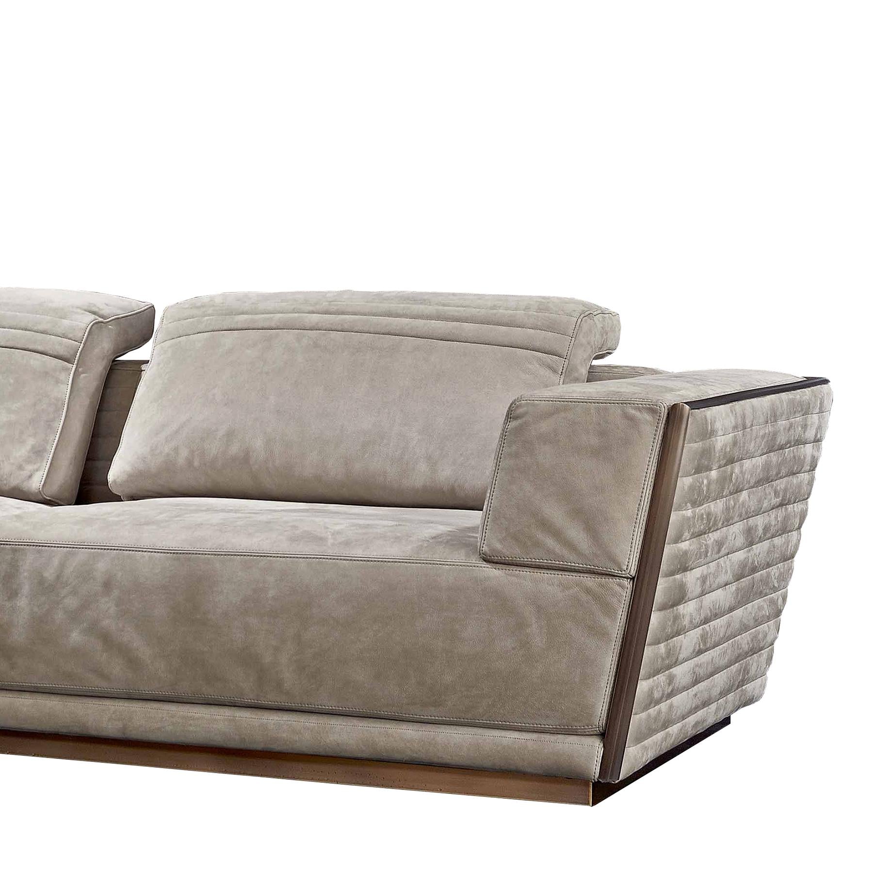 https://a.1stdibscdn.com/powel-sofa-for-sale-picture-5/f_14282/1599557191573/Sans_titre_5_master.jpg