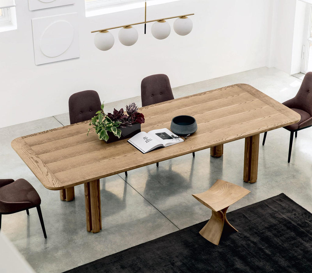 https://a.1stdibscdn.com/mathilda-dining-table-for-sale-picture-5/f_14282/1626975741293/Sans_titre_5_master.jpg
