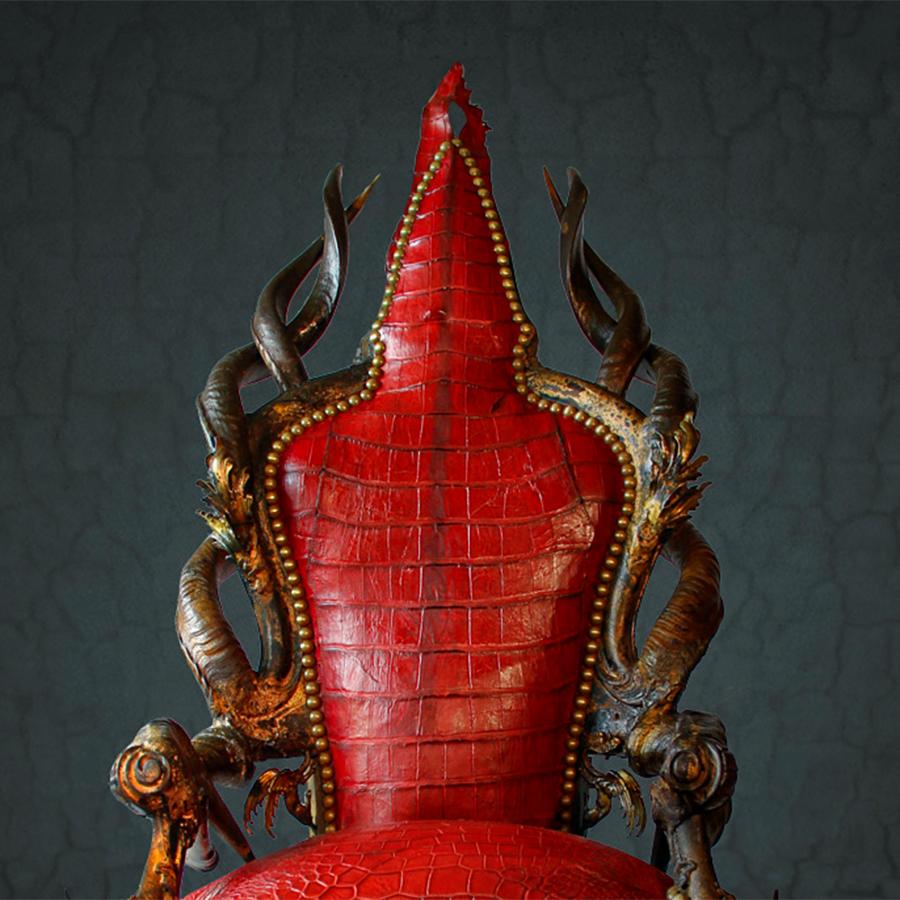 https://a.1stdibscdn.com/red-crocodile-armchair-with-kudu-horns-for-sale-picture-5/f_14282/1562158082429/Sans_titre_5_master.jpg
