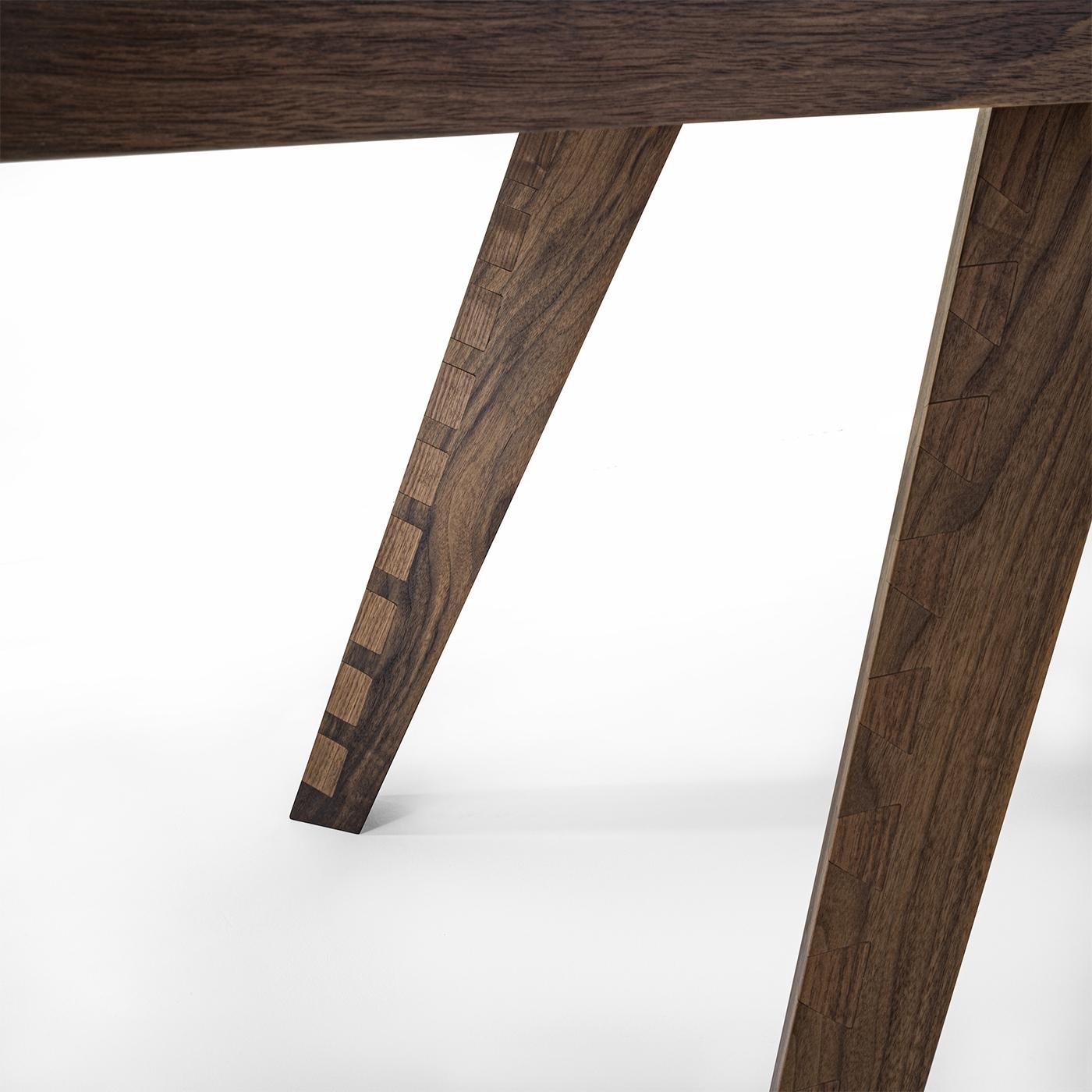 https://a.1stdibscdn.com/walnut-grove-table-for-sale-picture-6/f_14282/f_293322621656422987662/Sans_titre_6_master.jpg