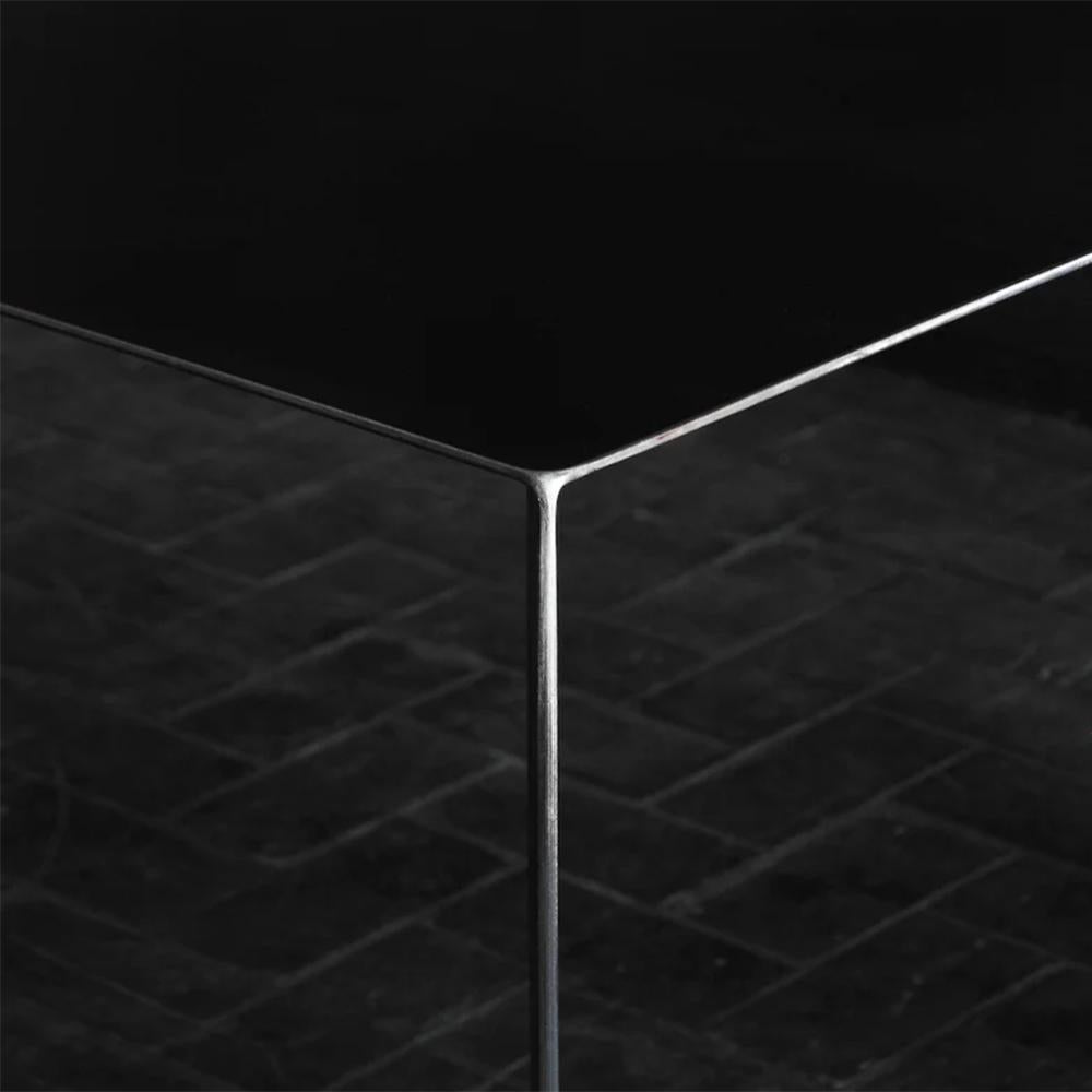 https://a.1stdibscdn.com/acier-black-coffee-table-in-handcrafted-steel-for-sale-picture-6/f_14282/f_461029121754061019735/Sans_titre_6_master.jpg