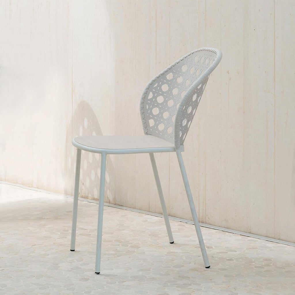 https://a.1stdibscdn.com/vick-outdoor-chair-for-sale-picture-7/f_14282/f_337147621680955142811/Sans_titre_6_master.jpg