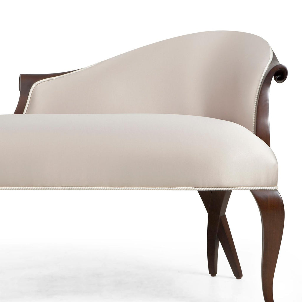 https://a.1stdibscdn.com/nicely-tall-sofa-with-mahogany-structure-and-high-quality-fabric-for-sale-picture-4/f_14282/1531403248362/Sans_titre_6_master.jpg