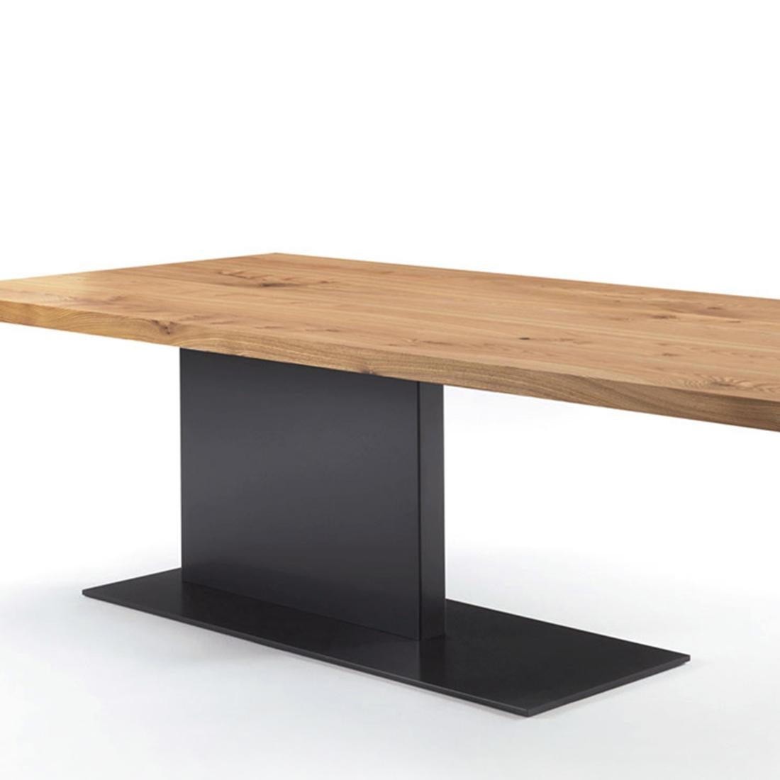 https://a.1stdibscdn.com/stage-iron-dining-table-for-sale-picture-6/f_14282/f_309476221666335316205/Sans_titre_6_master.jpg