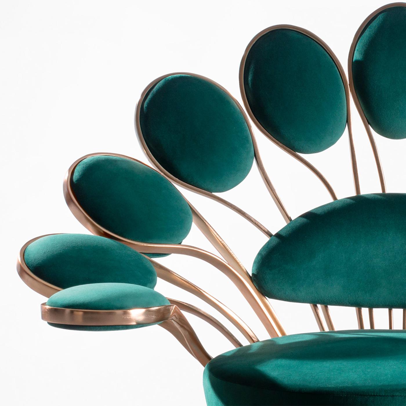 https://a.1stdibscdn.com/peacock-armchair-for-sale-picture-7/f_14282/f_292096821655824892506/Sans_titre_6_master.jpg