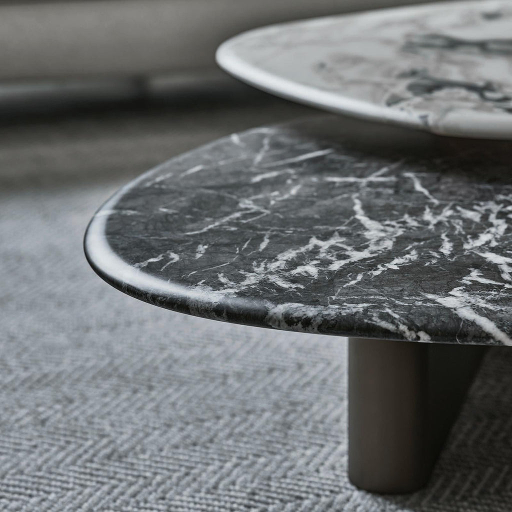 https://a.1stdibscdn.com/trio-marble-coffee-table-for-sale-picture-7/f_14282/f_415641221726844060503/Sans_titre_7_master.jpg