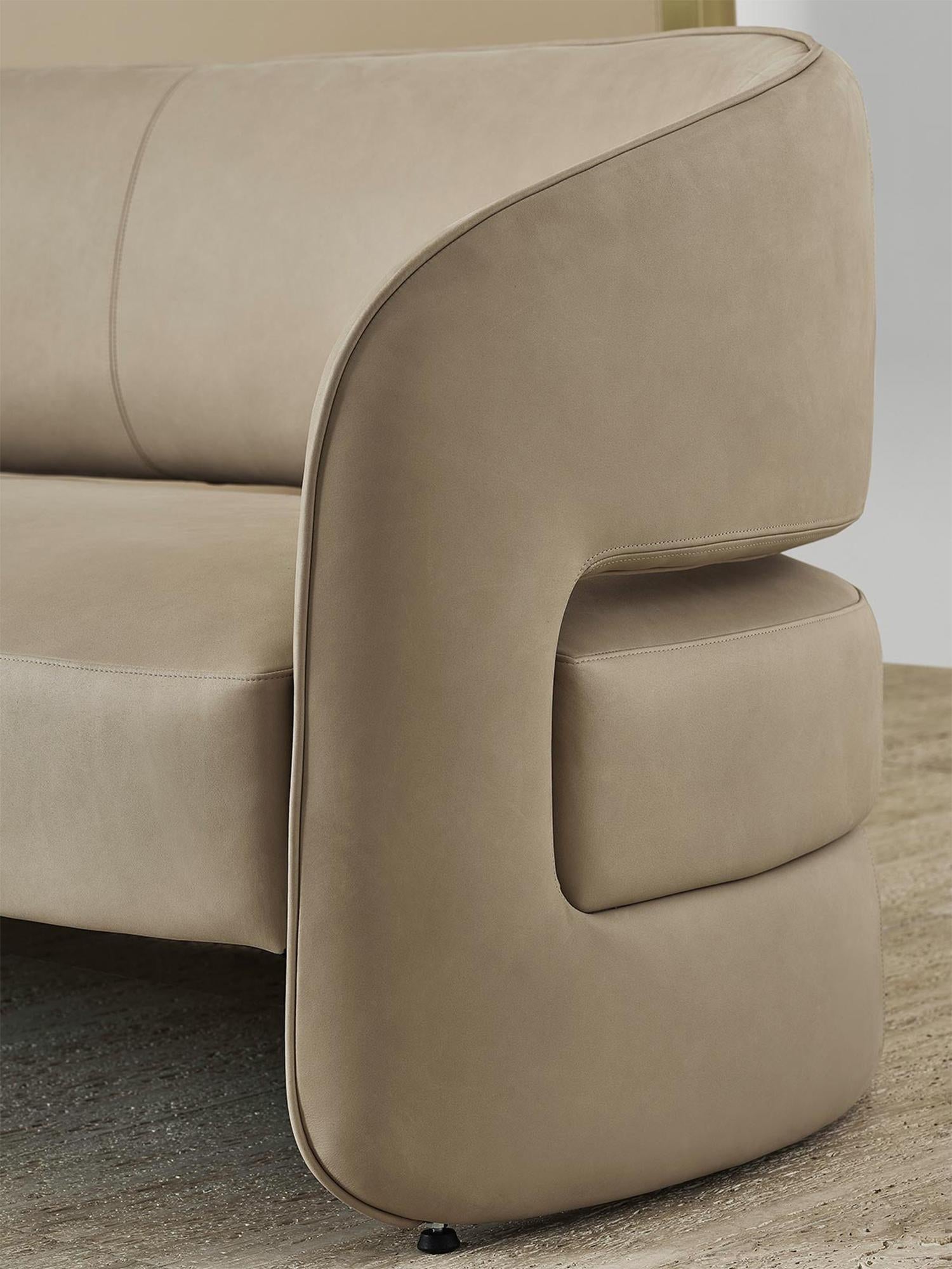 https://a.1stdibscdn.com/saga-sofa-in-cotton-velvet-fabric-brass-base-for-sale-picture-7/f_14282/f_53600931749646622223/Sans_titre_7_master.jpg