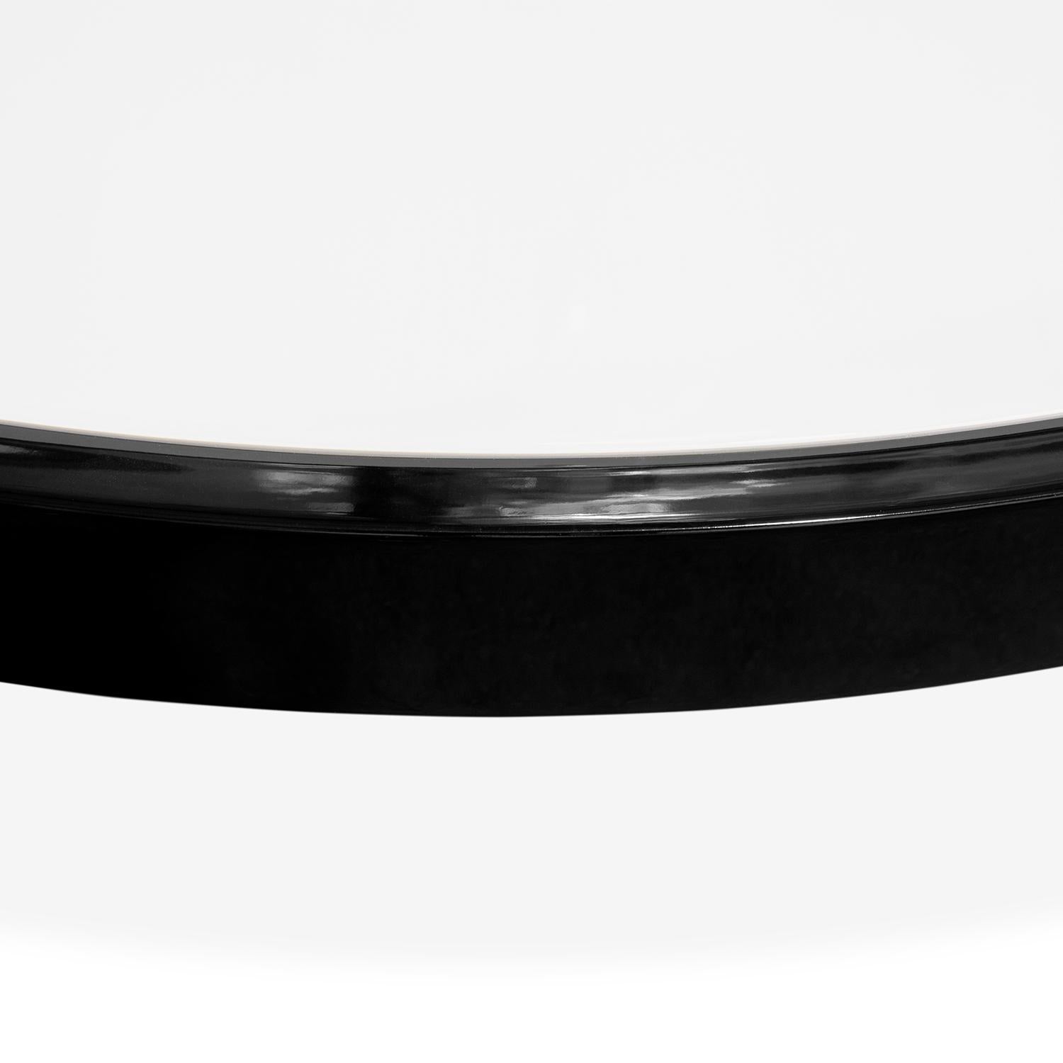 https://a.1stdibscdn.com/nagoya-round-dining-table-for-sale-picture-7/f_14282/f_305286221663853928311/Sans_titre_7_master.jpg