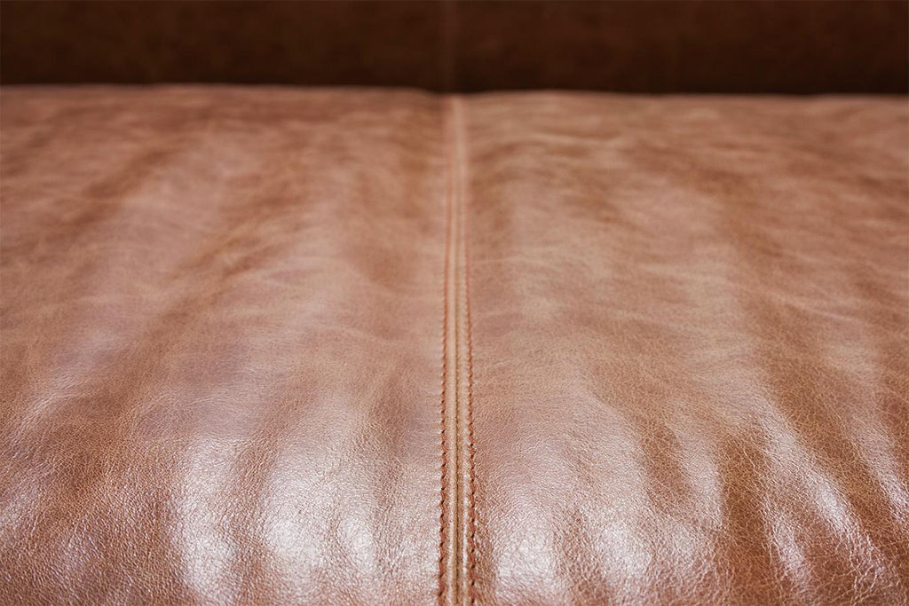 https://a.1stdibscdn.com/homeboy-sofa-in-brown-genuine-leather-for-sale-picture-8/f_14282/1561122485085/Sans_titre_8_master.jpg