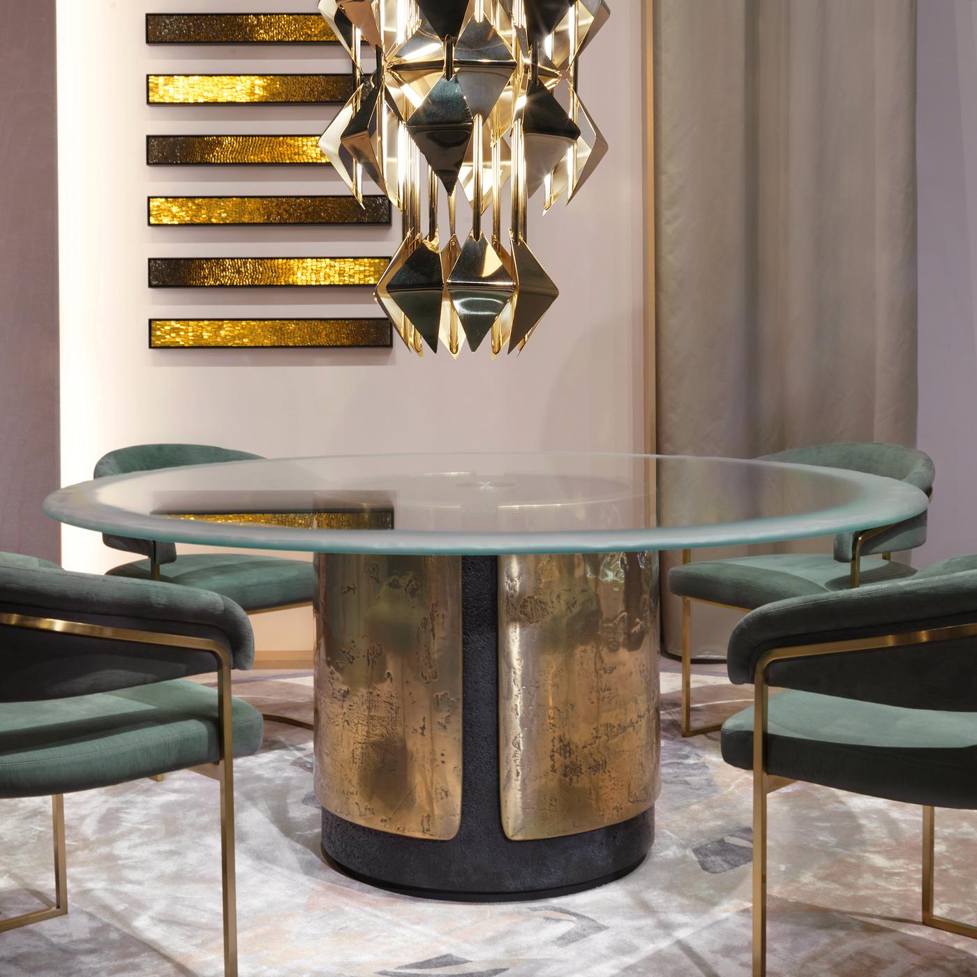 https://a.1stdibscdn.com/salerne-dining-table-for-sale-picture-8/f_14282/f_292445321655986130954/Sans_titre_8_master.jpg