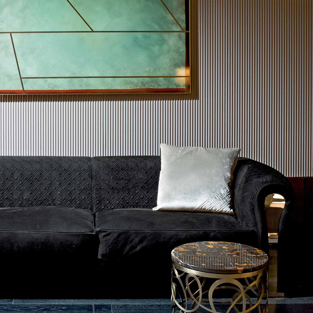 https://a.1stdibscdn.com/bruce-sofa-for-sale-picture-9/f_14282/1592400437695/Sans_titre_9_master.jpg