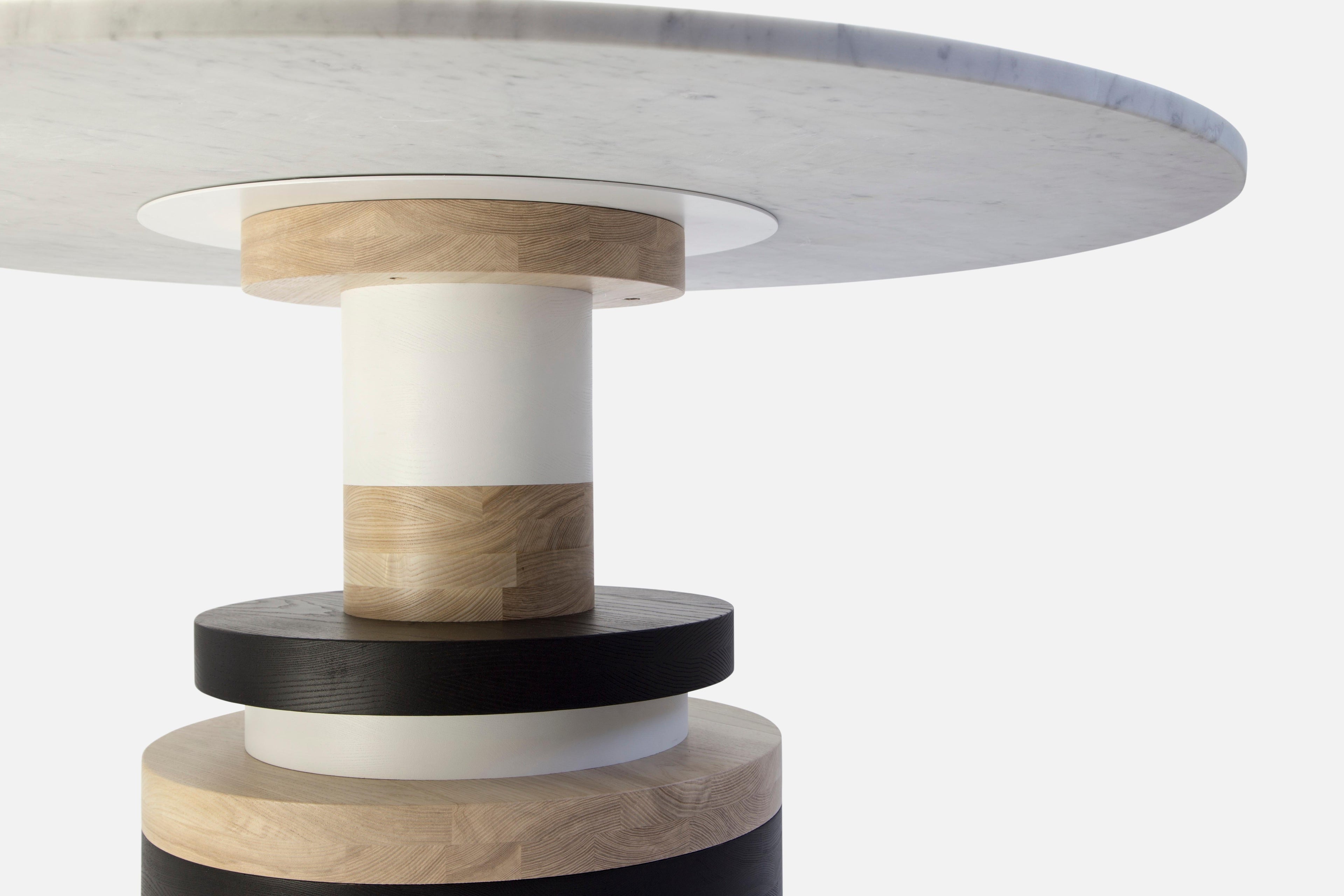 https://a.1stdibscdn.com/sass-dining-table-from-souda-small-black-marble-top-for-sale-picture-6/f_23153/f_266755121751828742994/Sass_Dining_Table_Souda_4_master.jpg