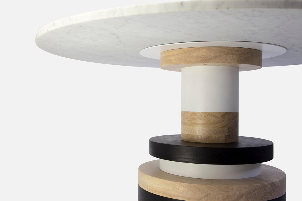 https://a.1stdibscdn.com/sass-dining-table-from-souda-small-black-marble-top-for-sale-picture-7/f_23153/f_266755121751828743026/Sass_Dining_Table_Souda_5_master.jpg