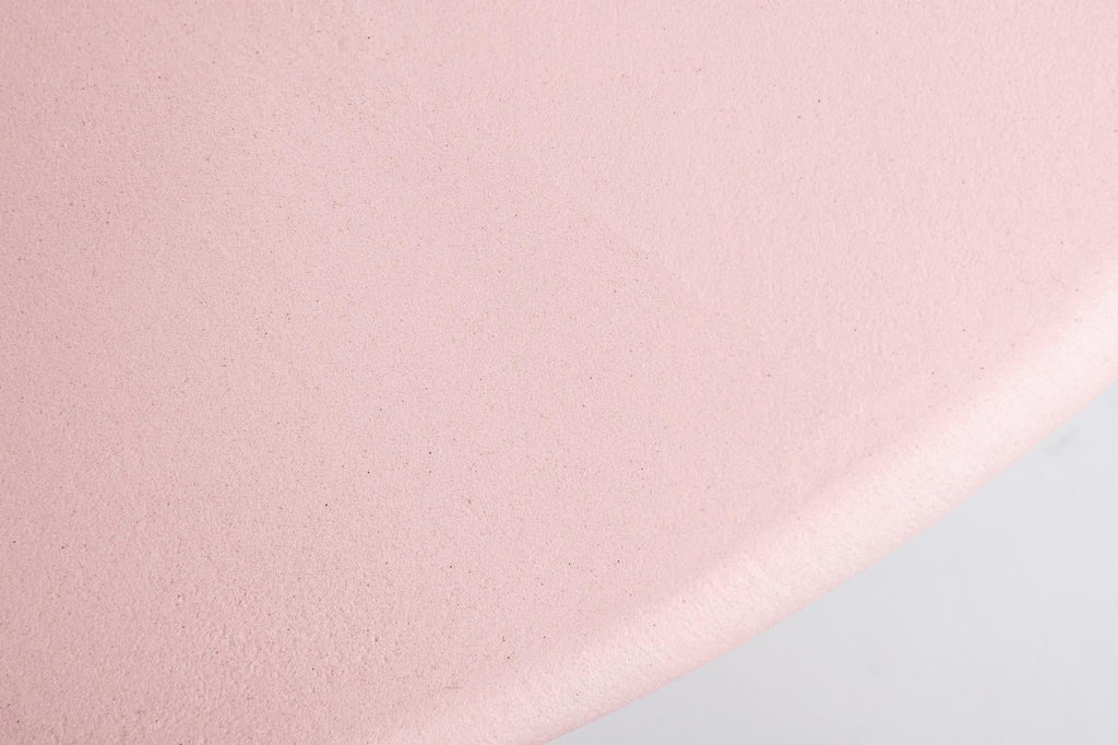 https://a.1stdibscdn.com/contemporary-organic-natural-plaster-angus-table-150cm-by-isabelle-beaumont-for-sale-picture-3/f_86552/f_416854821727610454948/Scherm_afbeelding_2024_09_29_om_13_46_48_master.jpeg