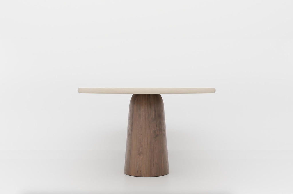 https://a.1stdibscdn.com/customizable-handmade-plaster-dining-table-w-walnut-base-flat-oval-cmw260-for-sale-picture-7/f_86552/f_457544321776869895178/Scherm_afbeelding_2026_04_22_om_16_57_14_master.jpeg