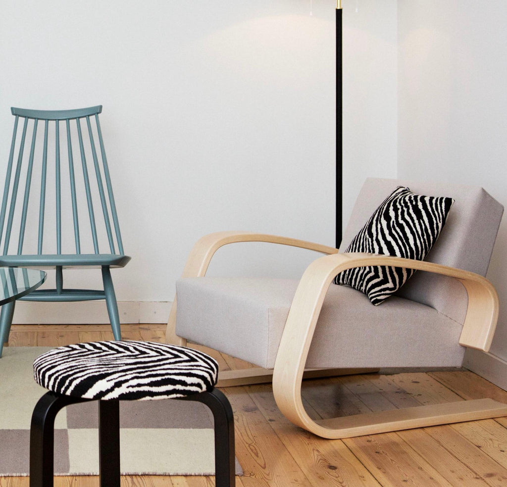 https://a.1stdibscdn.com/alvar-aalto-400-tank-1936-armchair-for-artek-for-sale-picture-4/f_58922/f_435084821738849884461/Schermafbeelding_2022_10_19_om_21_42_30_master.jpg