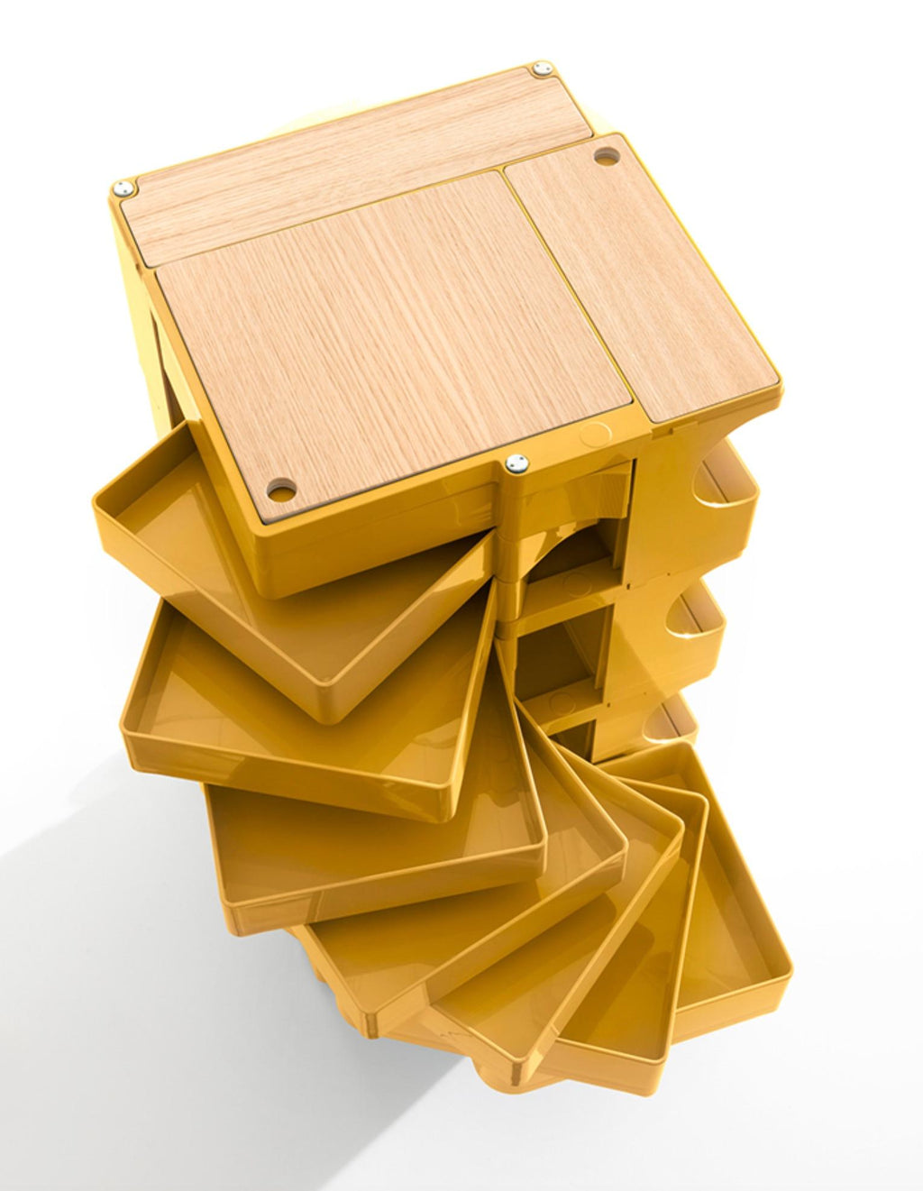 https://a.1stdibscdn.com/joe-colombo-boby-trolley-1970-size-l-with-6-drawers-in-honey-for-b-line-for-sale-picture-10/f_58922/f_348886721687415957652/Schermafbeelding_2023_04_10_om_16_33_45_master.jpg