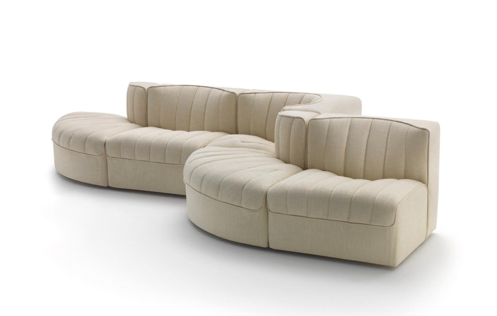 https://a.1stdibscdn.com/tito-agnoli-modular-9000-sofa-1969-for-arflex-5-piece-serpentine-version-for-sale-picture-3/f_58922/f_401458821718187176632/Schermafbeelding_2024_06_12_om_12_12_42_master.jpg