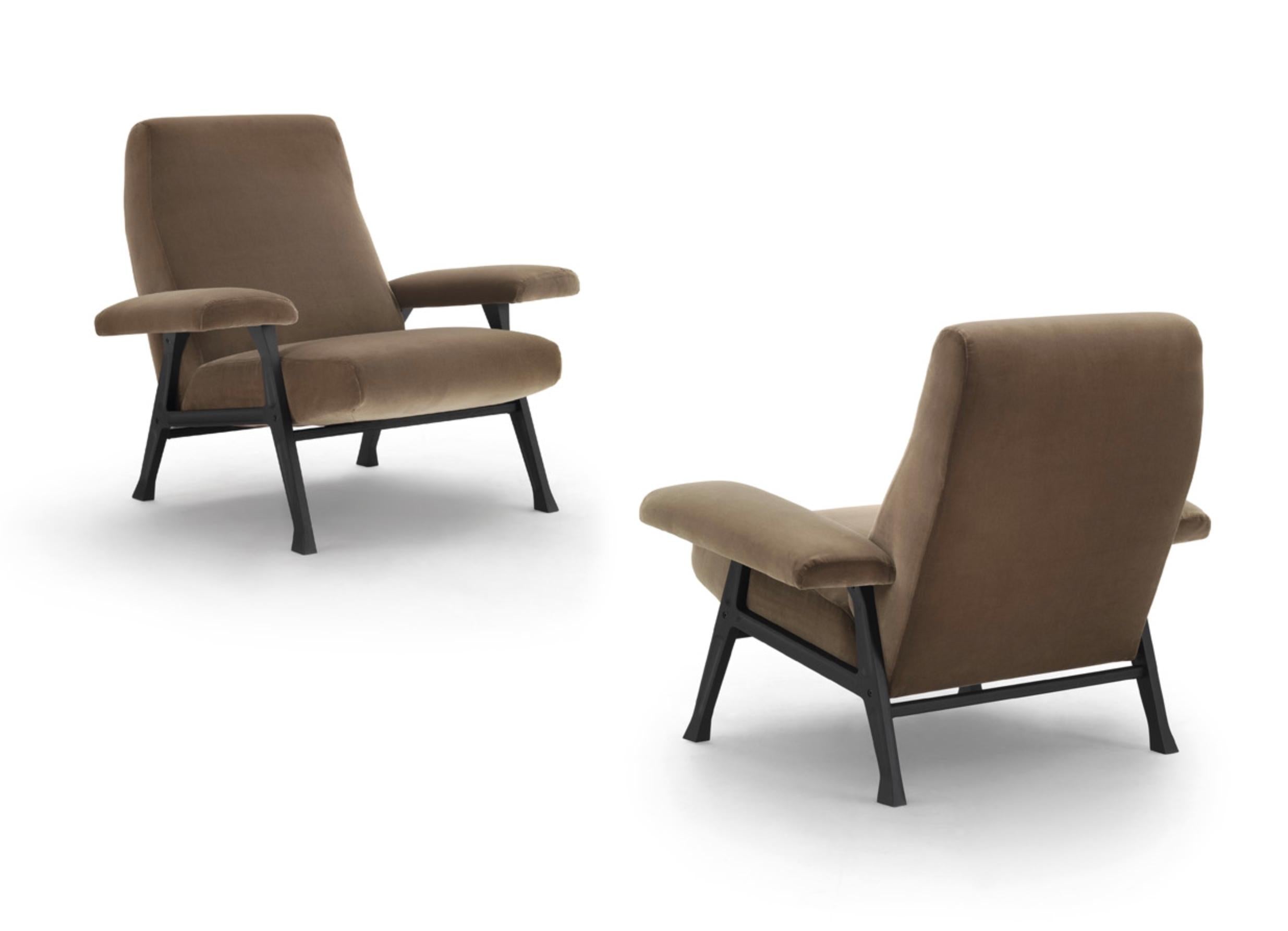 https://a.1stdibscdn.com/roberto-menghi-hall-sofa-for-arflex-1958-for-sale-picture-6/f_58922/f_464337021756316215455/Schermafbeelding_2025_01_16_om_20_32_06_master.jpg