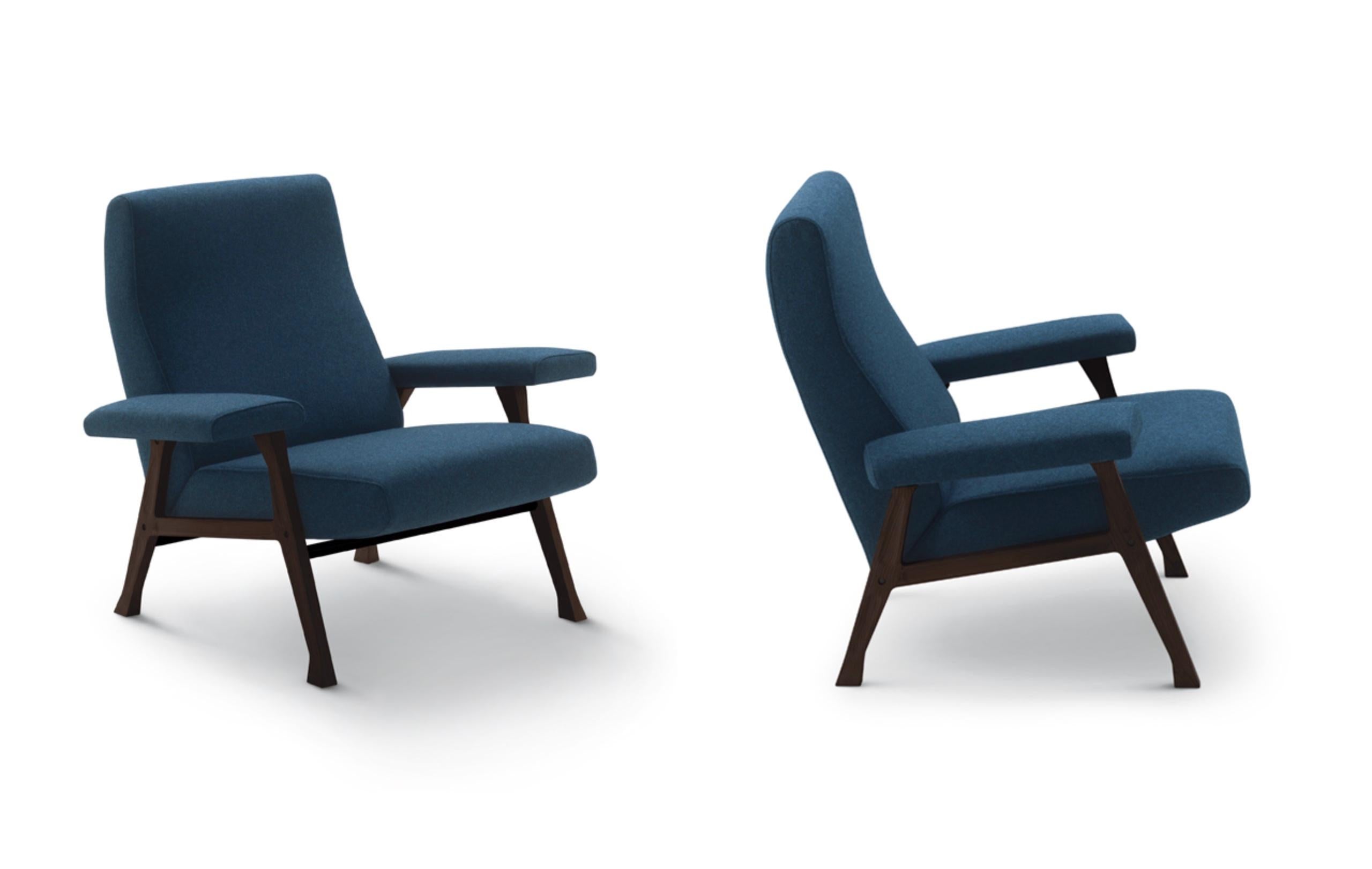 https://a.1stdibscdn.com/roberto-menghi-hall-sofa-for-arflex-1958-for-sale-picture-12/f_58922/f_464337021756316217172/Schermafbeelding_2025_01_16_om_20_32_28_master.jpg