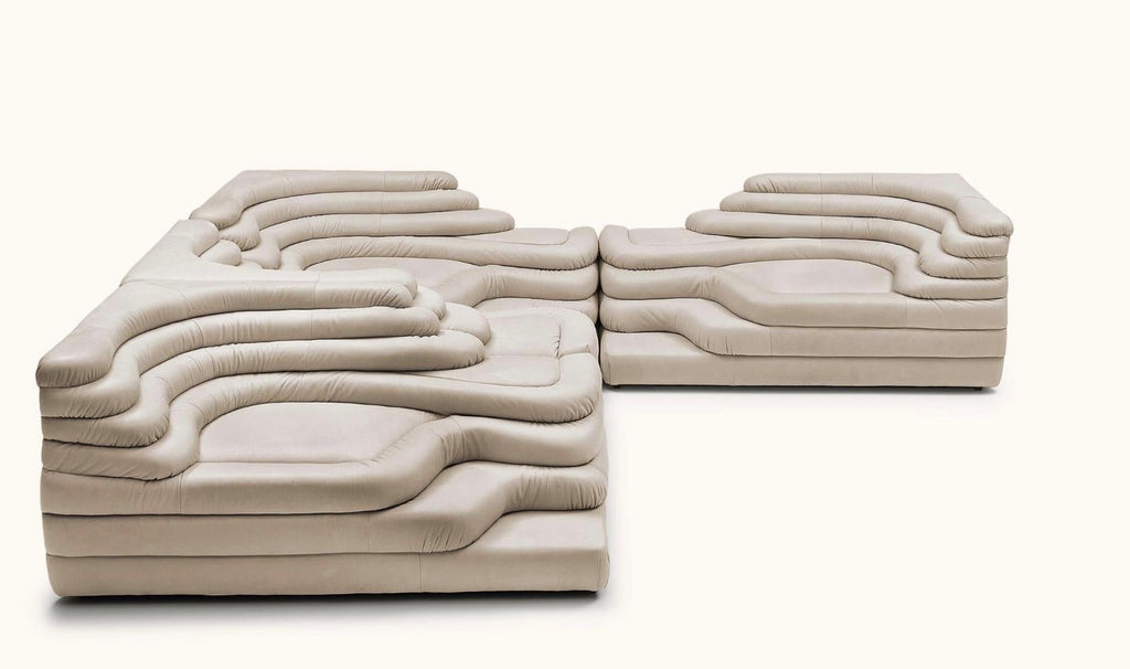 https://a.1stdibscdn.com/ubald-klug-iconic-terrazza-sofa-island-for-de-sede-for-sale-picture-12/f_58922/f_446945021745395629834/Schermafbeelding_2025_04_23_om_09_57_47_master.jpg